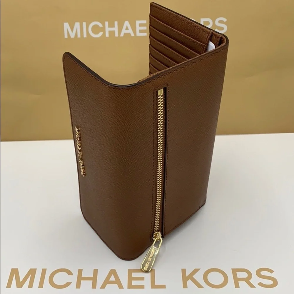 Michael Kors Jet Set Travel Lg Trifold Wallet
